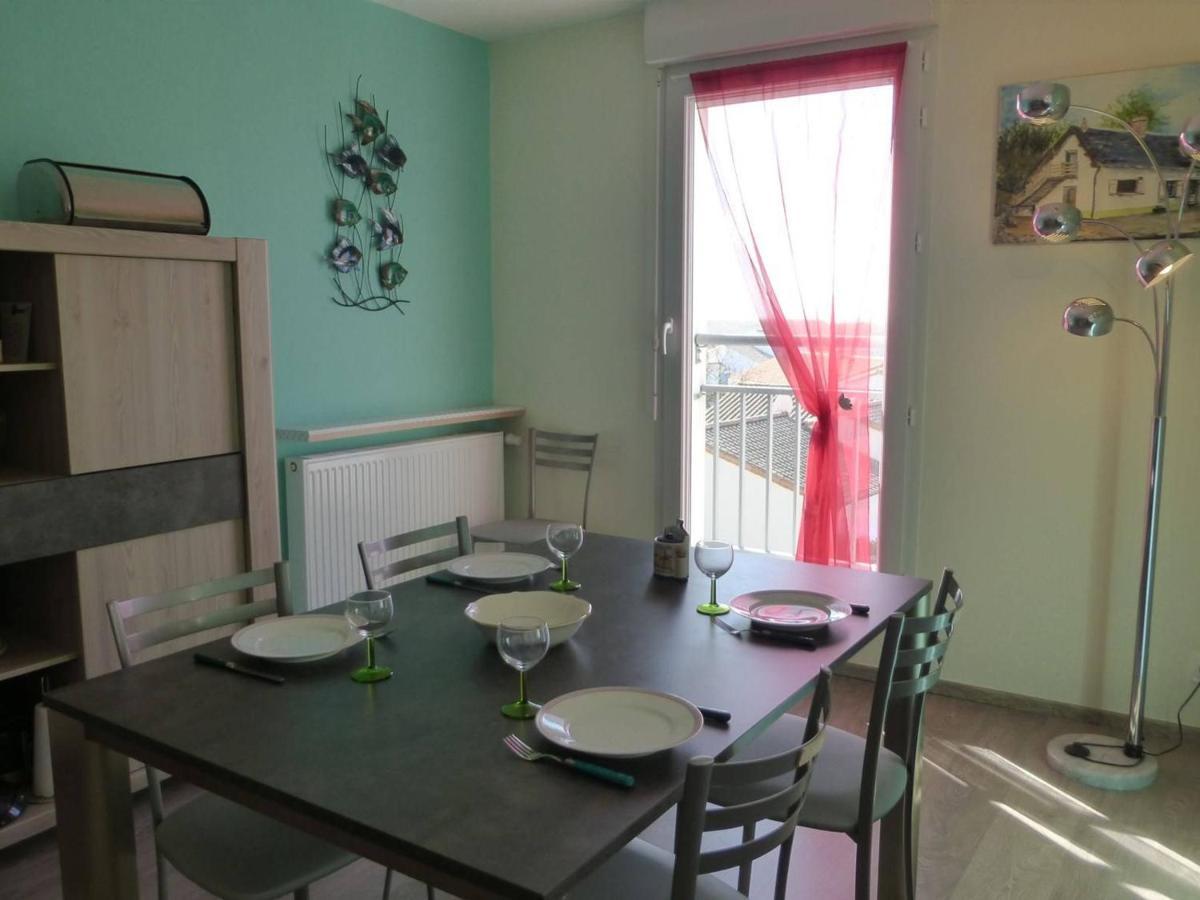 Appartement 2 Pieces Avec Balcon, Parking Et Proche Plage A Saint-Gilles-Croix-De-Vie - Fr-1-224-587 Luaran gambar